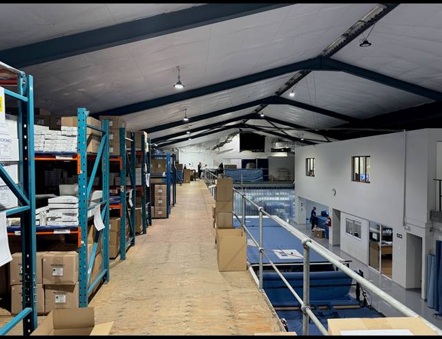 2,522M² FACTORY FOR SALE IN BRIARDENE